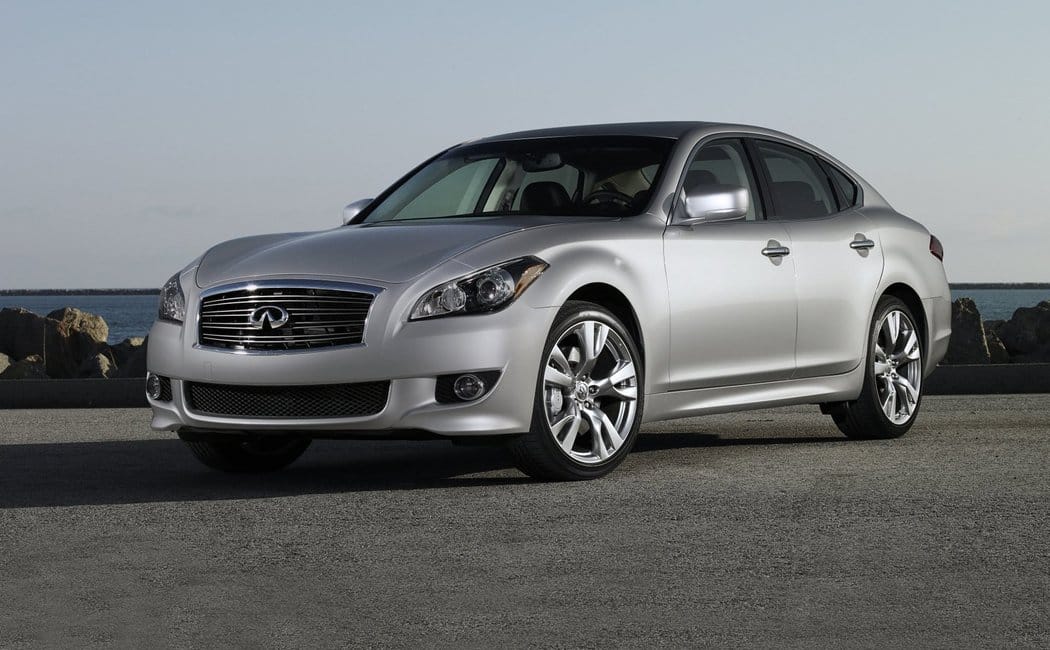 Infiniti M IV, 2010–2013
